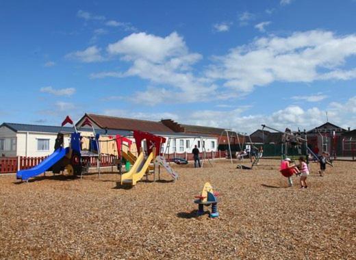Oaken Caravan - Golden Sands Away Resorts Kinmel Bay Buitenkant foto