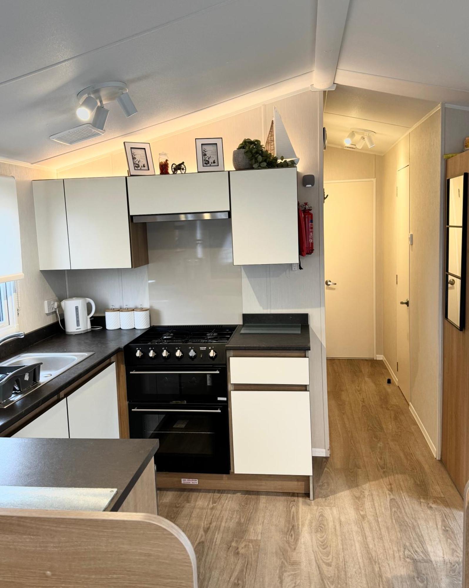 Oaken Caravan - Golden Sands Away Resorts Kinmel Bay Buitenkant foto