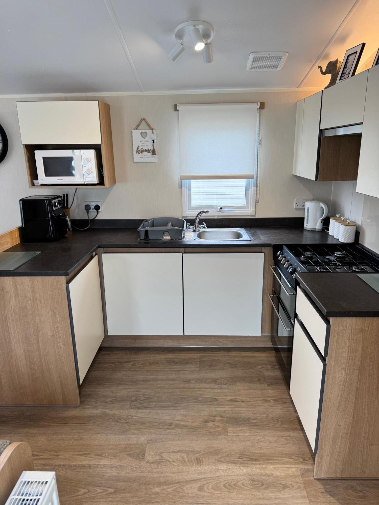 Oaken Caravan - Golden Sands Away Resorts Kinmel Bay Buitenkant foto
